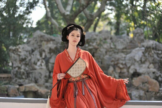 Private Zhujiajiao Watertown Photoshoot Tour - Discover Zhujiajiao: A Private Photoshoot and Cultural Tour