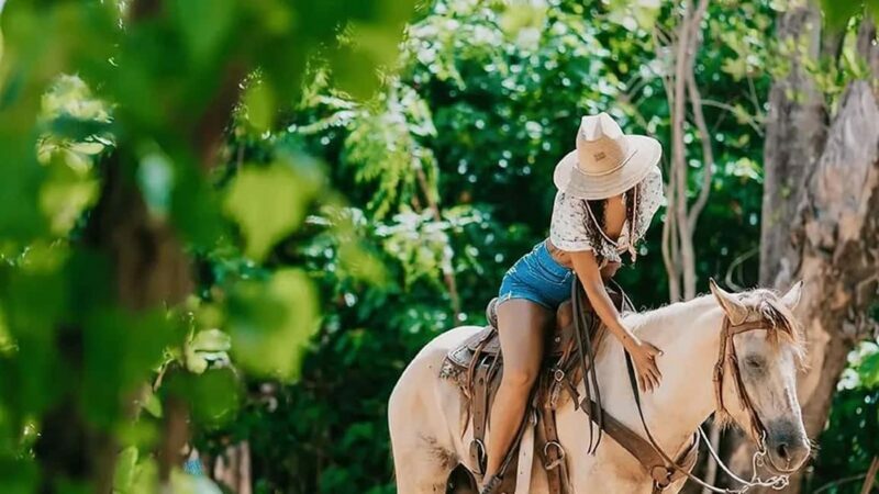 Private:Los Haitises: Kayak and Horseback Riding Tour - Key Points