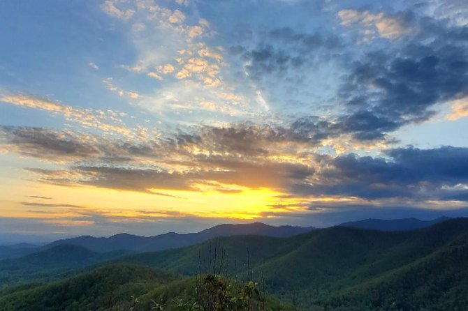 Privately Guided Sunset Hike - Meeting and Transportation
