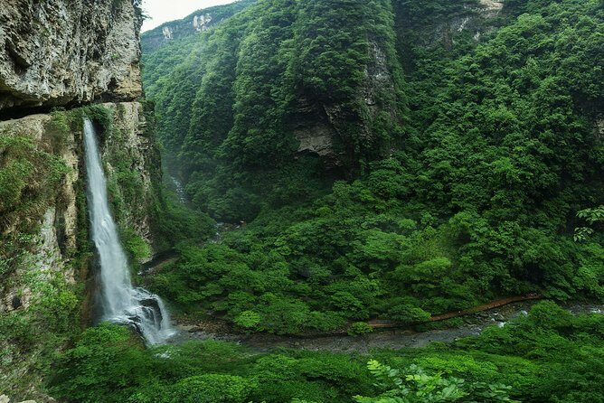 PrivateTour: Glass Bridge and Baofeng Lake from Zhangjiajie - A Closer Look at the Itinerary and Attractions