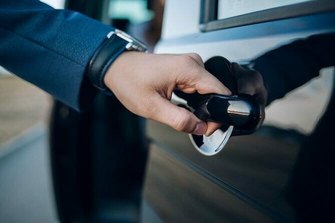 PrivateTransfer: PhnomPenh Airport(PNH/KTI) to Hotel in PhnomPenh - How to Book and Cancel