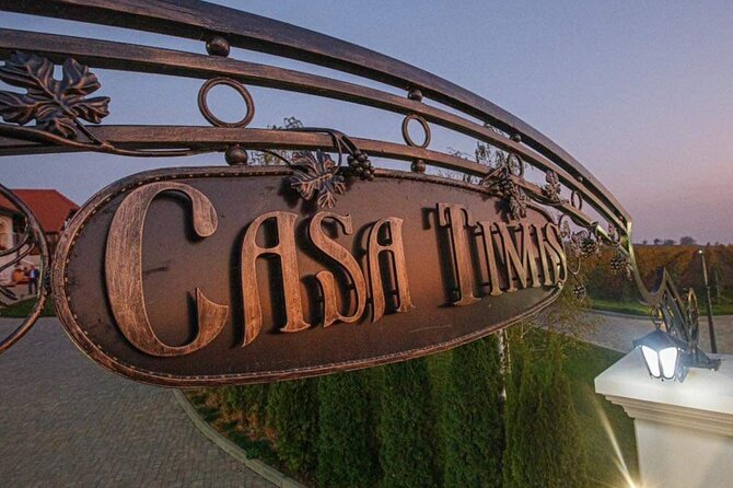 Probably the Best Restaurant and Wine Cellar Near Bucharest - Customer Feedback Highlights