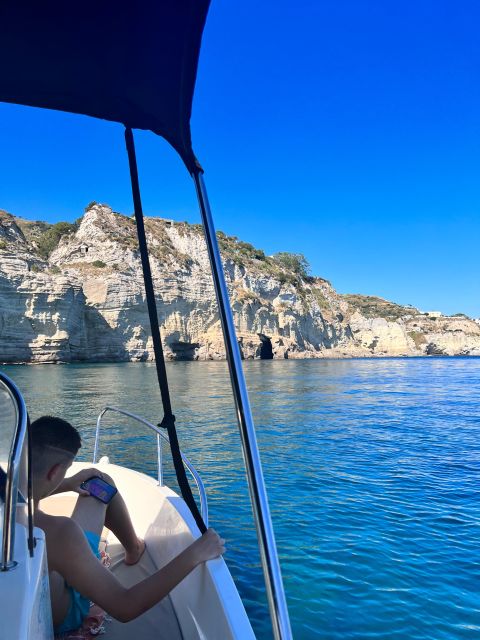Procida: Boat Tour, Private Secret Beaches... Like a Local! - Exploring Procida