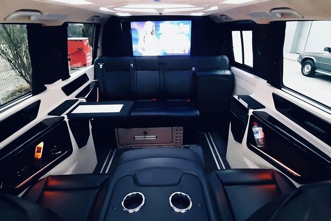 Professional Airport Transfer Services in All Turkey - Comprehensive Amenities Offered