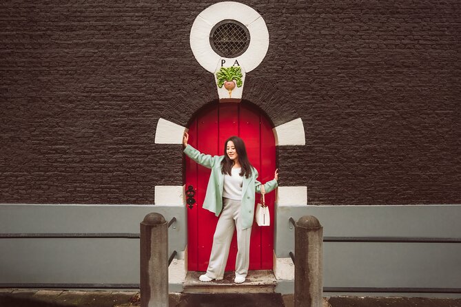 Professional Amsterdam Photo Shoot - Capturing Instagram-Worthy Portraits