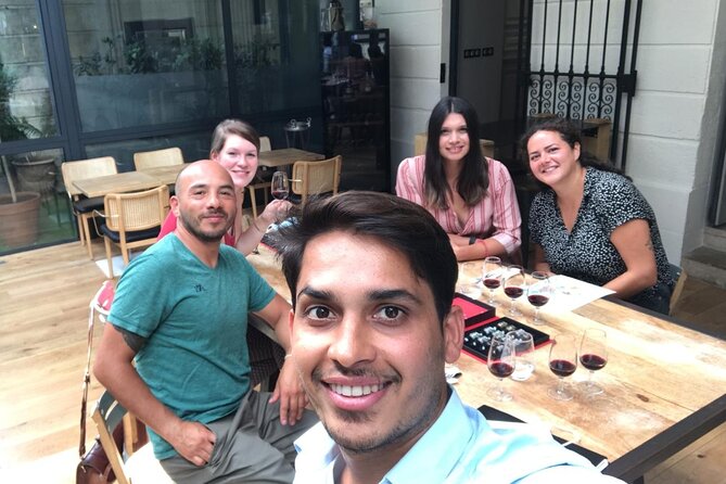 Professional - Bordeaux Wine and Cheese Tasting With a Walking Tour - Accessibility and Policies