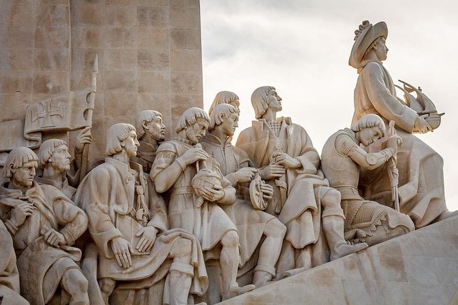 Professional Guides Walking Tours-Lisbon Day&Night (1-2pers) - Traveler Arrival Planning