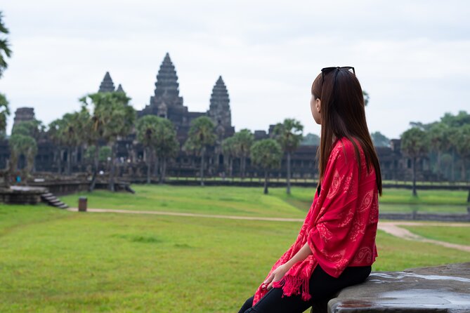 Professional Photo Shoot in Angkor Archaeological Park, Siem Reap - Ideal for Various Travelers