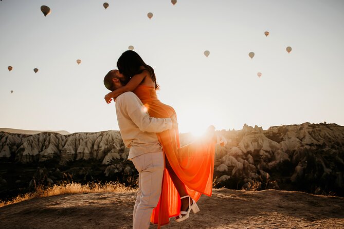 Professional Photo Shoot in Cappadocia - in Sunrise With Hot Air Balloons - Overview of the Photo Shoot