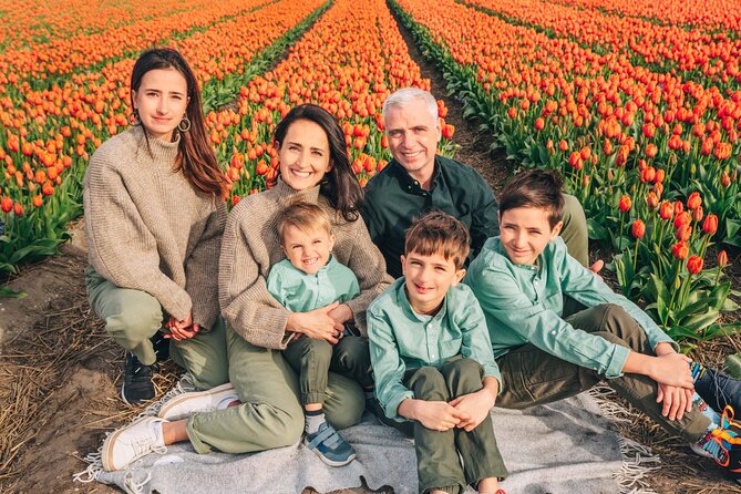 Professional Photoshoot at Private Tulip Field - High-Resolution Photo Capture