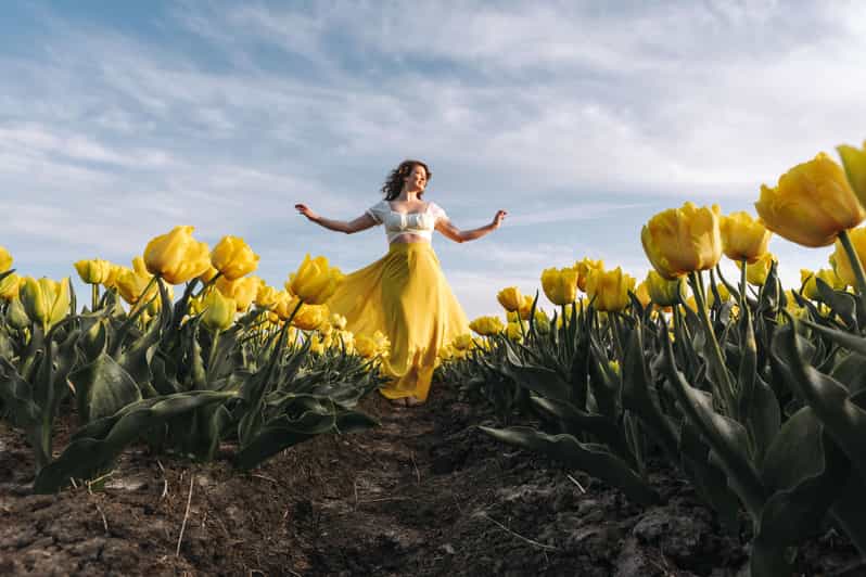 Professional Photoshoot at Tulip Fields and Keukenhof - Photoshoot Details