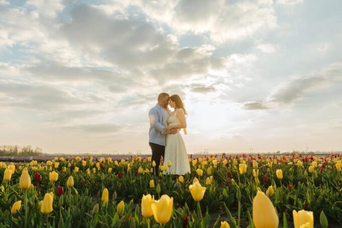 Professional Photoshoot at Tulip Fields and Keukenhof - Accessibility Considerations