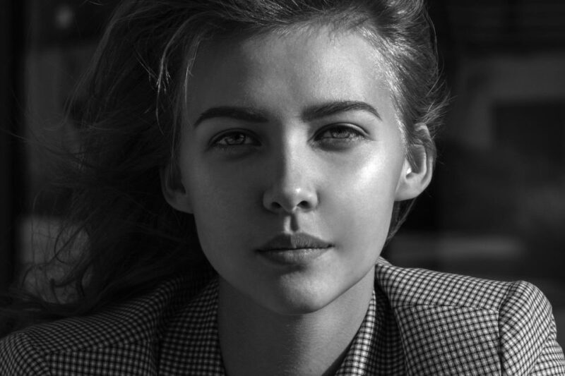 Professional Photoshoot in Prague - 1 Hour, 30 or 15 Min - Available Locations