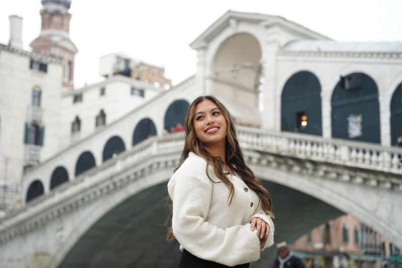 Professional Photoshoot in Venice - Photographer Expertise and Locations