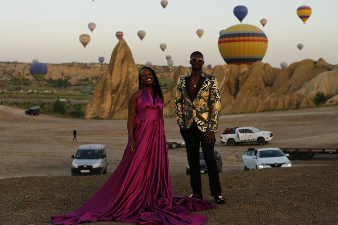 Professional Photoshoot With Hot Air Balloons in Cappadocia - Customizable Photoshoot Experience