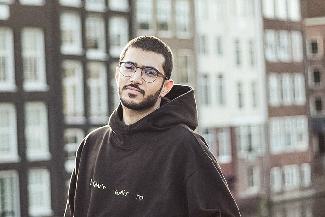 Professional Tinder Photo Session in Amsterdam - Booking Confirmation