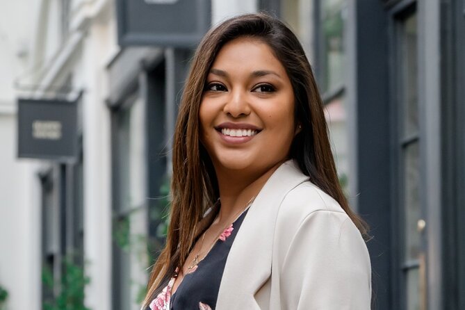 Professional Tinder Photoshoot in London - Photographers Social Media