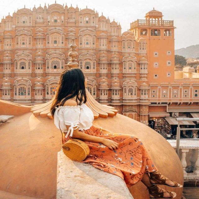 Professional Tour Guide - Key Points