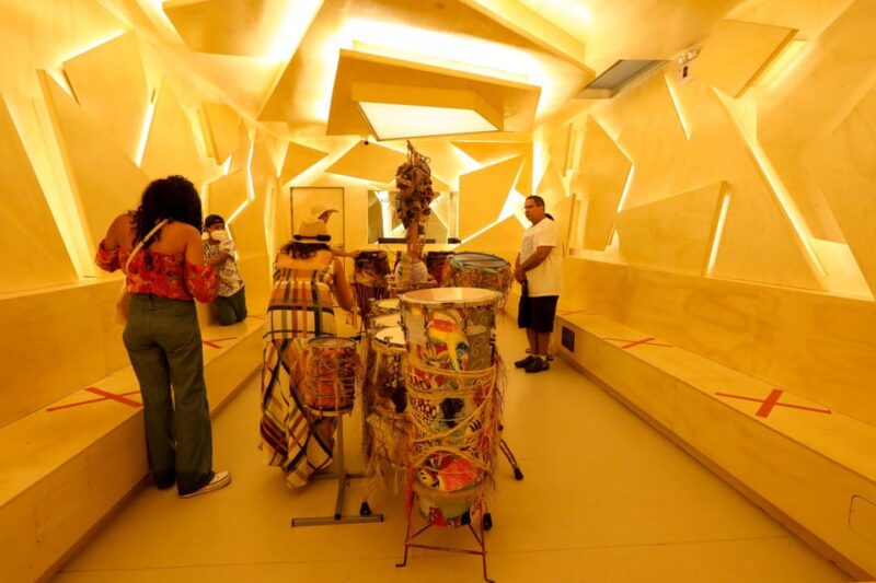 PROMO Salvador: Interactive Art and Culture Private Tour - Key Points