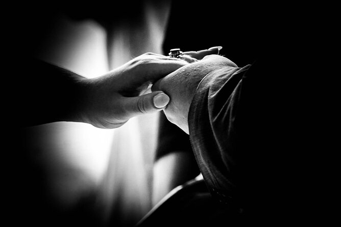 Proposal and Wedding Photography Service in Hoi An - Tailored Photography Experience
