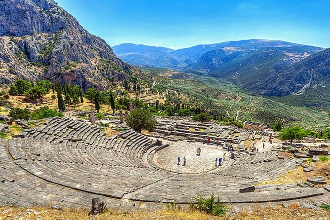 Proud Thermopylae & Famous Delphi Oracle in a Private Sightseeing - Knowledgeable English-Speaking Tour Driver