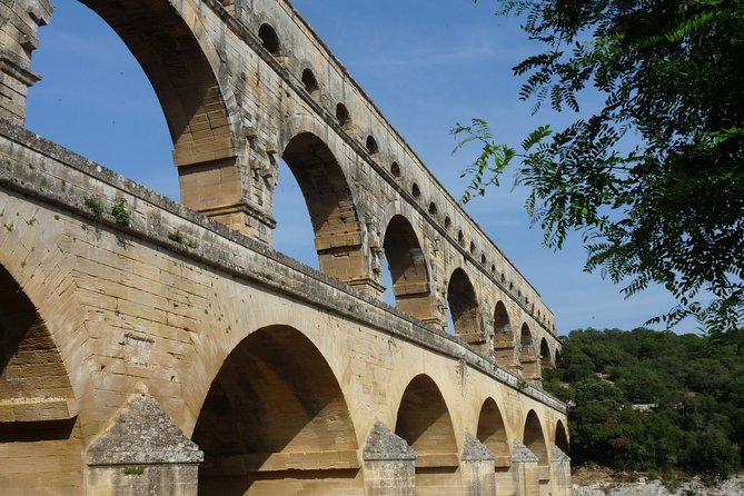 Provence in One Day Small Group Day Trip From Avignon - Included Transportation and Admission