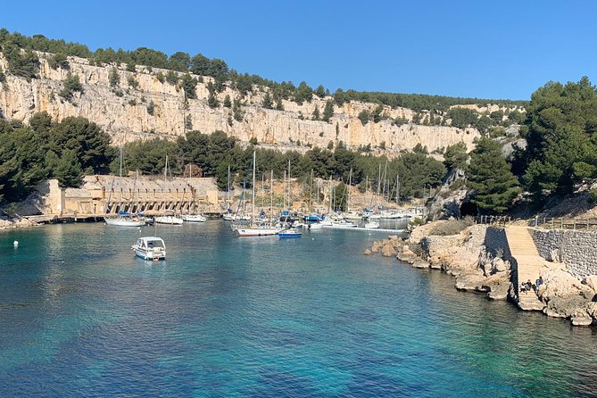 Provence: Private Tours of Aix-en-Provence, Cassis, and Marseille - Accessibility and Accommodations