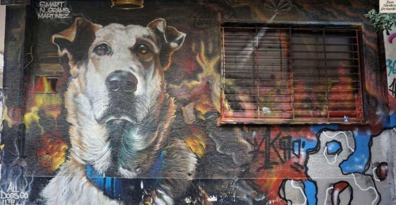 Psyrri Coaching Walk: Through Street Art and Flea Markets - Treasure Trove of Flea Markets