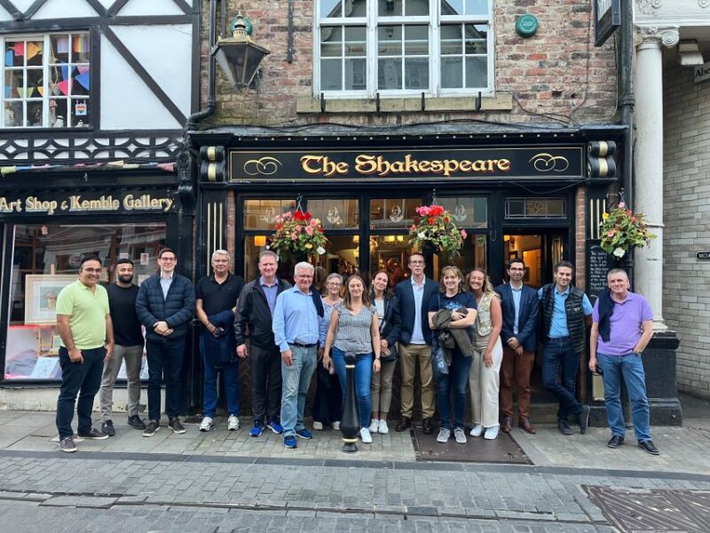 Pub and History Tour Durham City - Inclusions