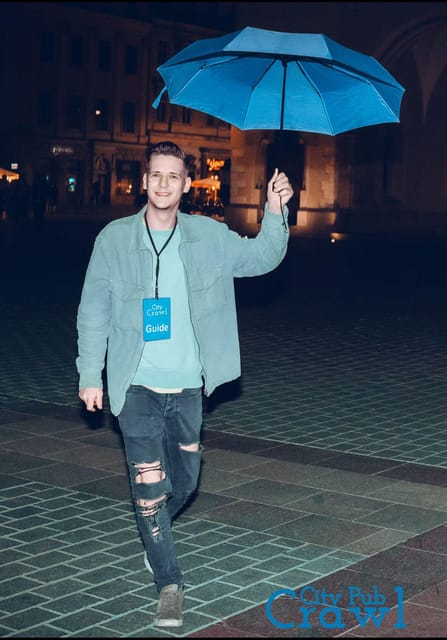 Pub Crawl - 1-Hour Open Bar Then Vip to 5 Clubs - Krakow - Unlimited Drinks and VIP Access