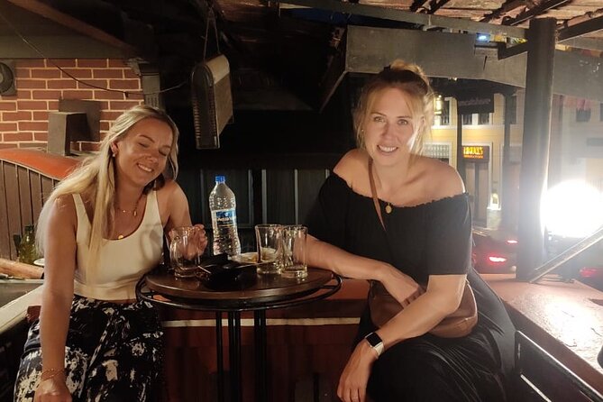 Pub Crawl and Local Wine Tasting Tour Goa - Local Tips and Traditions