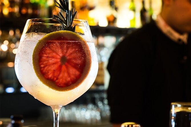 Pub Crawl - Top Cocktail Bars