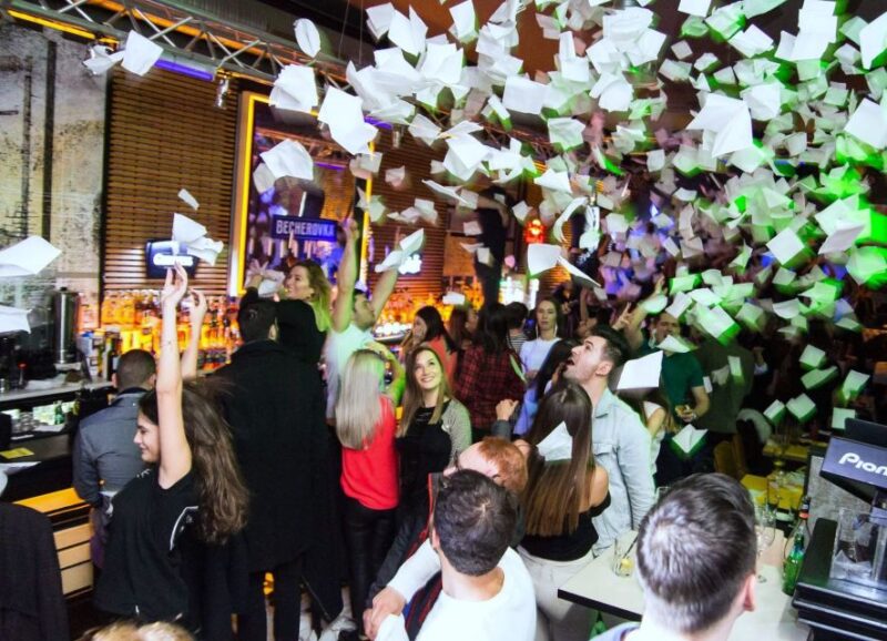 Pub Crawl in Cluj: Nightlife Experience - Exploring Cluj-Napocas Nightlife
