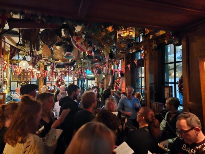 Pub Crawl & Sing-along Experience - Participant Requirements