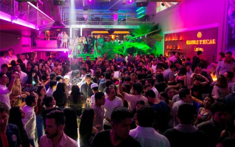 Pub Crawl Tour in Arequipa With VIP Access. - Pricing Details