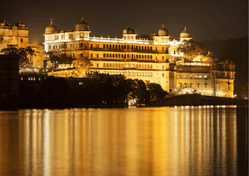 Pub Crawl Udaipur (3 Hours Guided Nightlife Experience) - Meeting Point