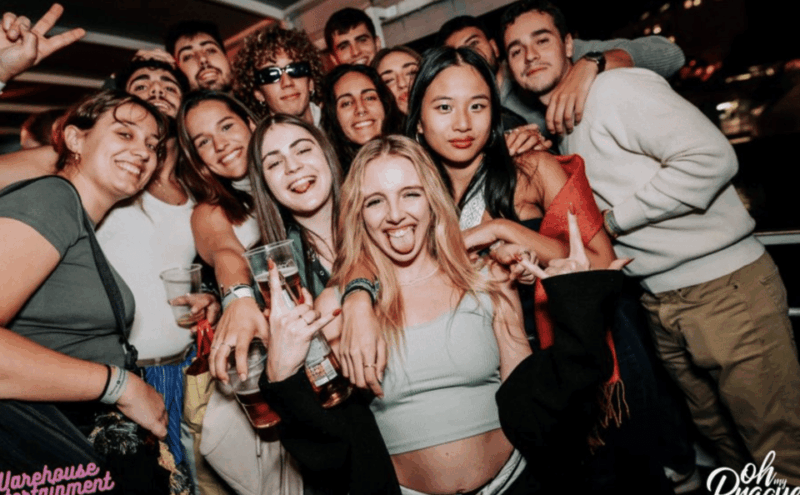 Pub Crawl With Shots and Night Club I Prague - Inclusions in the Package