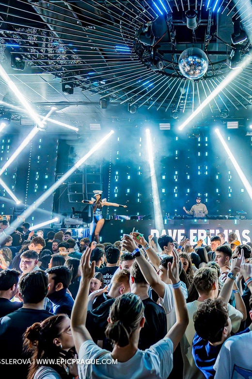 Pub Crawl With Shots and Night Club I Prague - Booking Flexibility