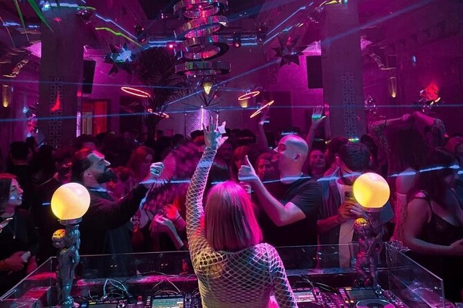 Pubcrawl Istanbul - a Night in Istanbul! - Tour Details and Inclusions