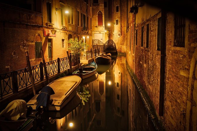 Public Tour: Venetian Mysteries - Whats Included