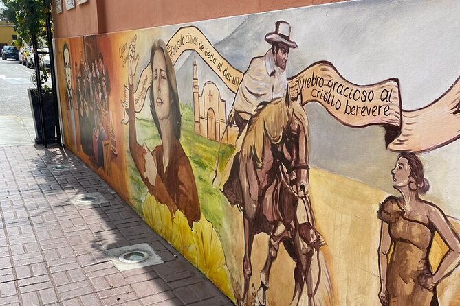 Pueblo Libre Walking Tour On The Footsteps of Simon Bolivar - Personalized Service