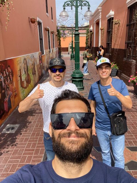 Pueblo Libre: Walking Tour on the Traces of Bolivar - Tour Overview and Details