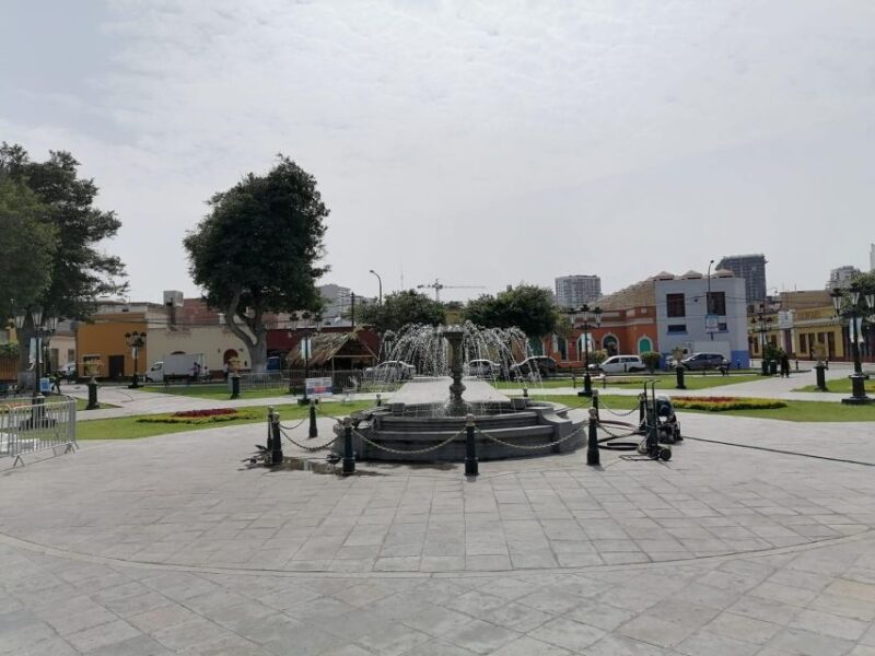 Pueblo Libre: Walking Tour on the Traces of Bolivar - Culinary Experience