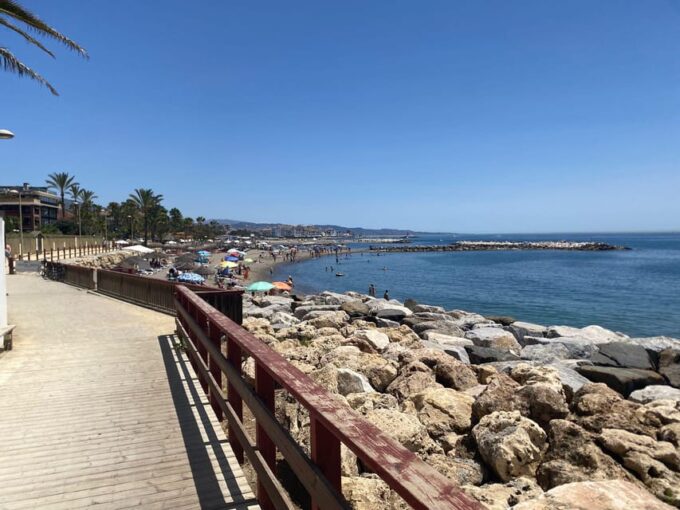 Puerto Banus: Premium Bike Tour Puerto Banus Incl. Tapas and Drink - Available Languages