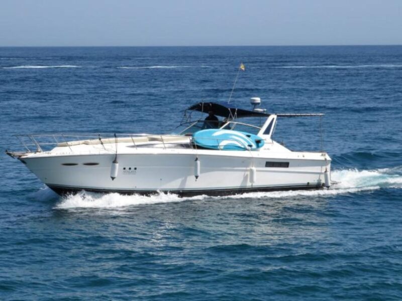 PUERTO BANUS: YACHT RENTAL FOR GROUP 2H - Customization Options