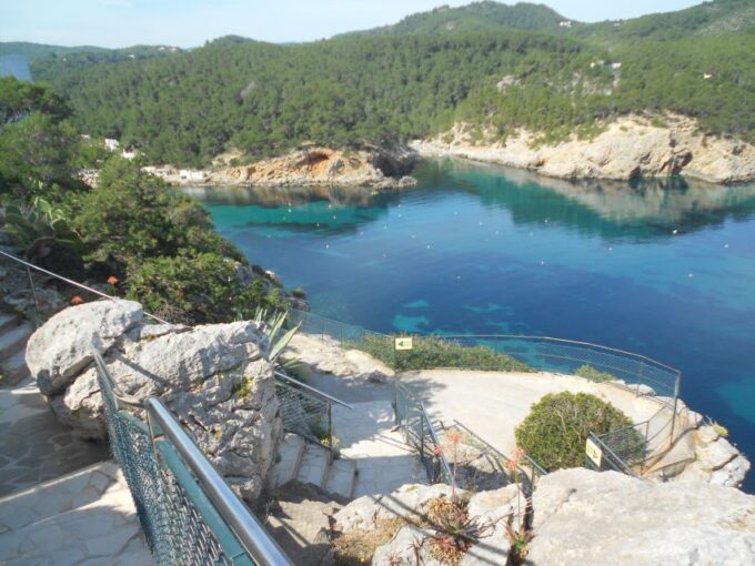 Puerto De San Miguel: Can Marçá Cave Guided Tour With Entry - Discover Natural Formations