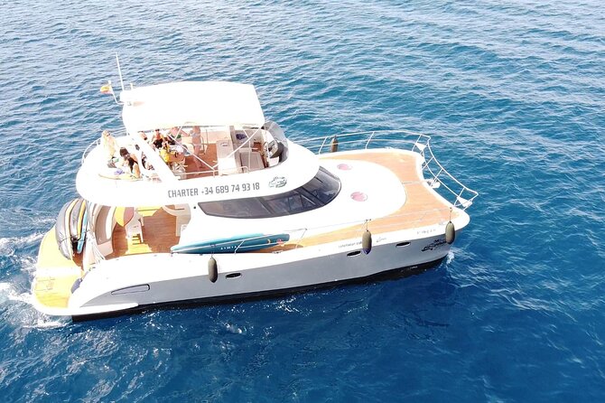 Puerto Del Carmen: Catamaran Trip With Water Sports - Meeting Point and Pickup Options
