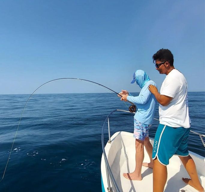 Puerto Escondido: Fishing Charter - Transportation and Logistics