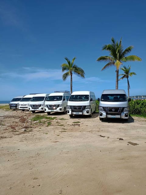Puerto Escondido: Private Transfer to Punta Zicatela - Gratuities and Stops