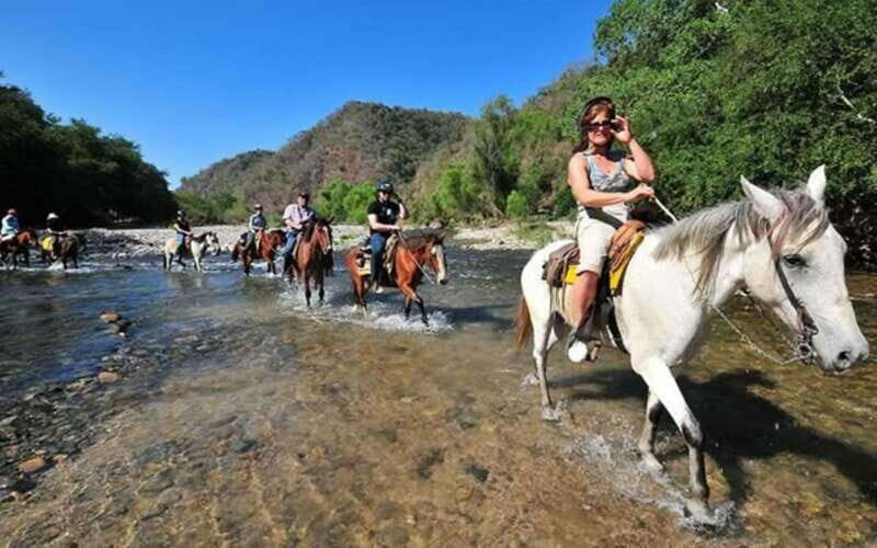 Puerto Escondido: Sunset Horse Back Riding Tour - The Sum Up: Who Should Consider This Tour?